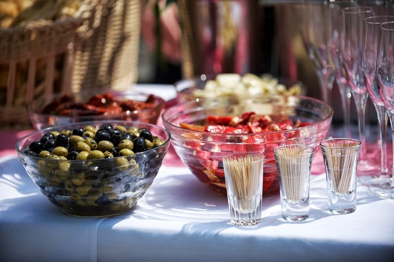 Mars-inspired Banquets